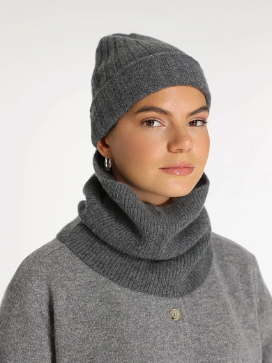 шапка TOTEME 241-WSH1241-YA0016